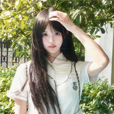 在那河畔青草青